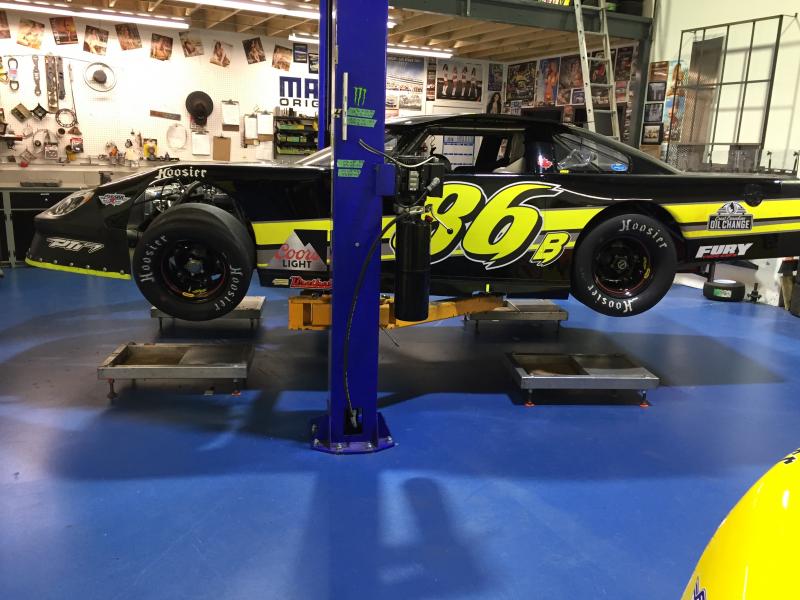 2017 fury chassis super late model main photo