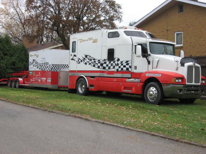 1997 Kenworth camper, don't need class 1 permit main photo
