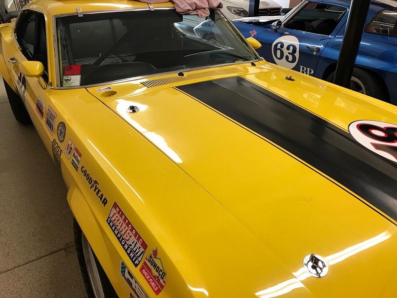 Boss 302 ! Always a race car - Fast and ready main photo
