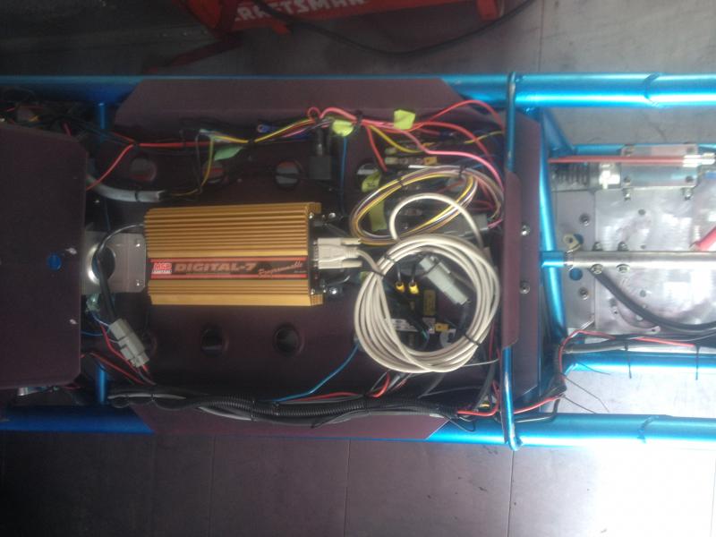 263" bos top dragster less motor/trans main photo