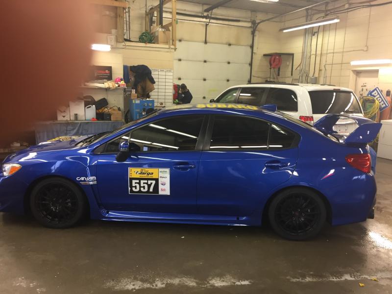 2015 Subaru STi main photo