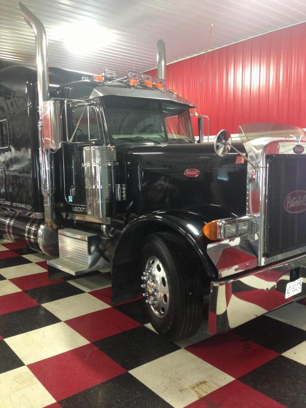 2002 peterbilt 1998 champion race team trailer main photo