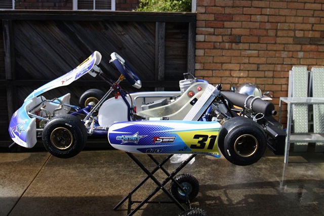 New Kosmic Chassis with IAME X30 Engine for sale main photo