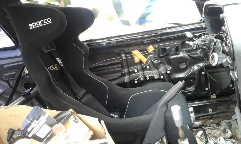 Sparco Circuit Bucket seat w/ mounts and sliders main photo